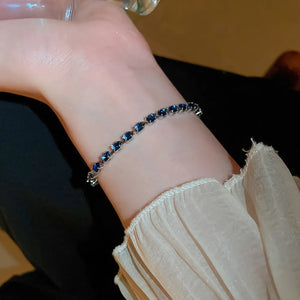 White bracelet with adjustable and drawstring