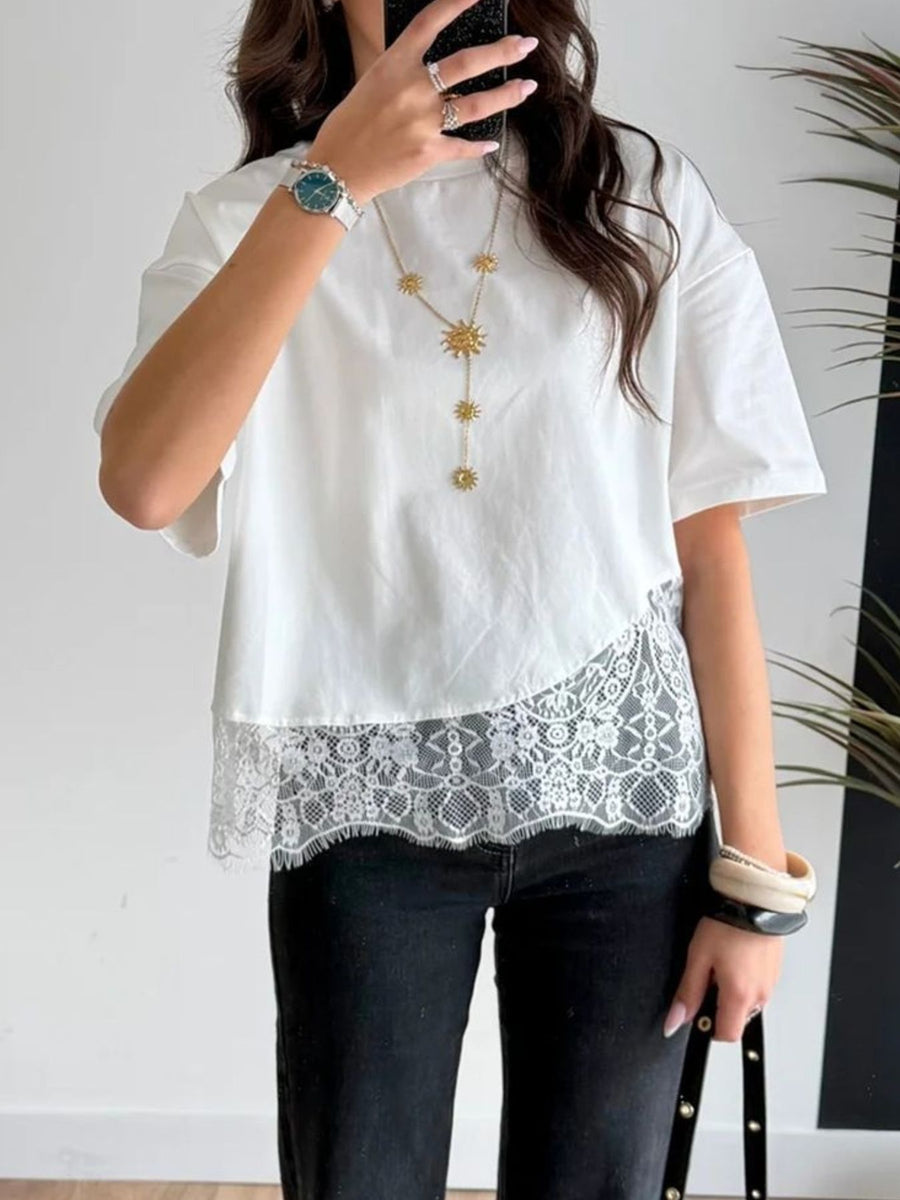 65% viscose, 30% polyester, 5% elastane Care instructions: Machine wash cold t-shirt in Black with relaxed silhouette