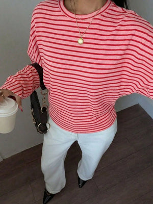 t-shirt in ivory with crew neck and dolman sleeve
