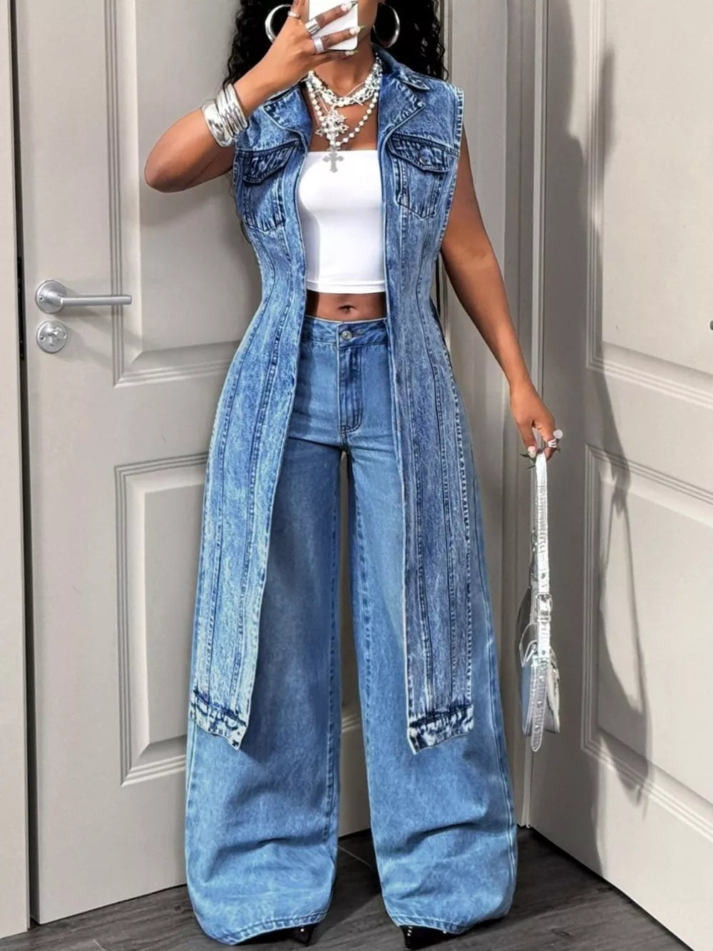 vest in Gray with buttoned and midi