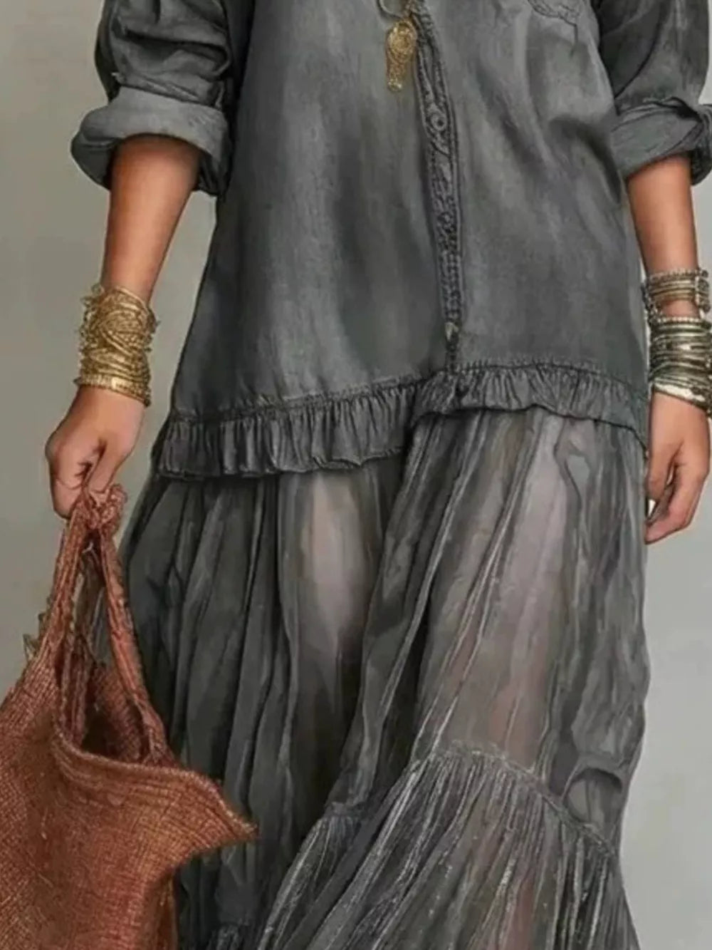 shirt dress in Green with buttoned and maxi