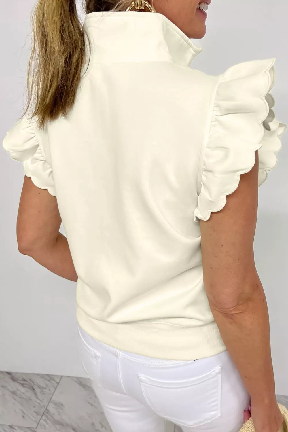 Chic ruffled zip blouse with stand-up collar in cotton