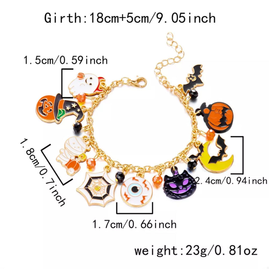 bracelet in Style A with novelty-print and charm bracelet