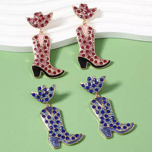 Earrings in gold featuring rhinestone embellishment and straight fit