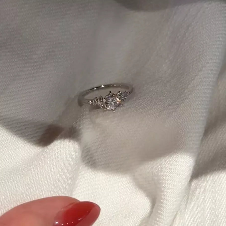 2 Carat Moissanite 925 Sterling Silver Ring in silver with 2 carat center stone