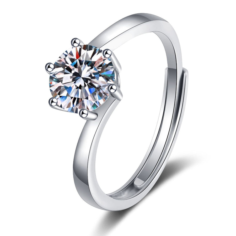 1 Carat 925 Sterling Silver Solitaire Ring in silver with solitaire setting
