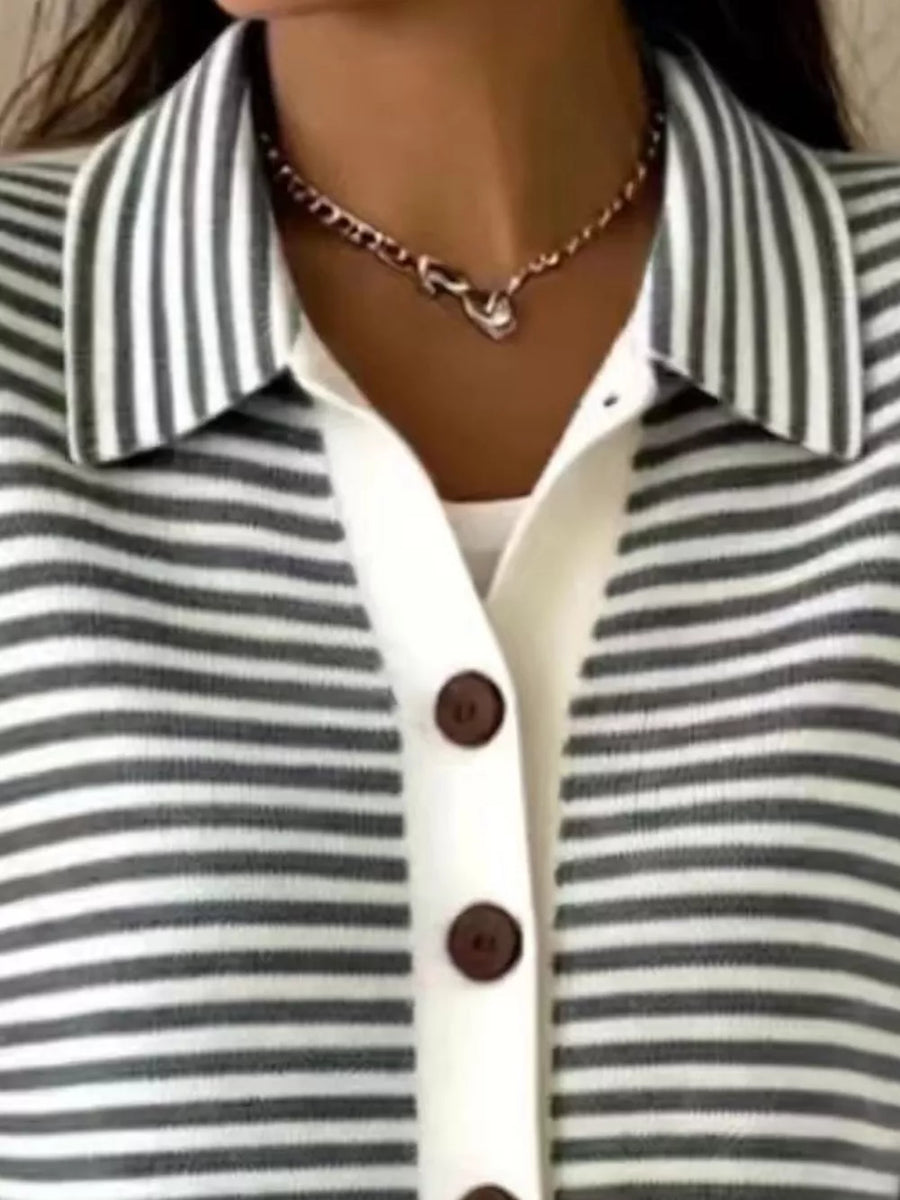 cardigan in Brown