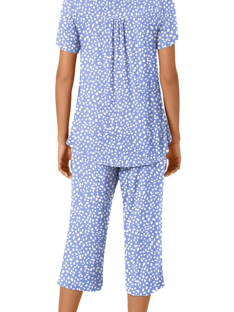 pajama set in light pink with star-print and buttoned