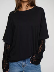 romantic t-shirt in White with round neck