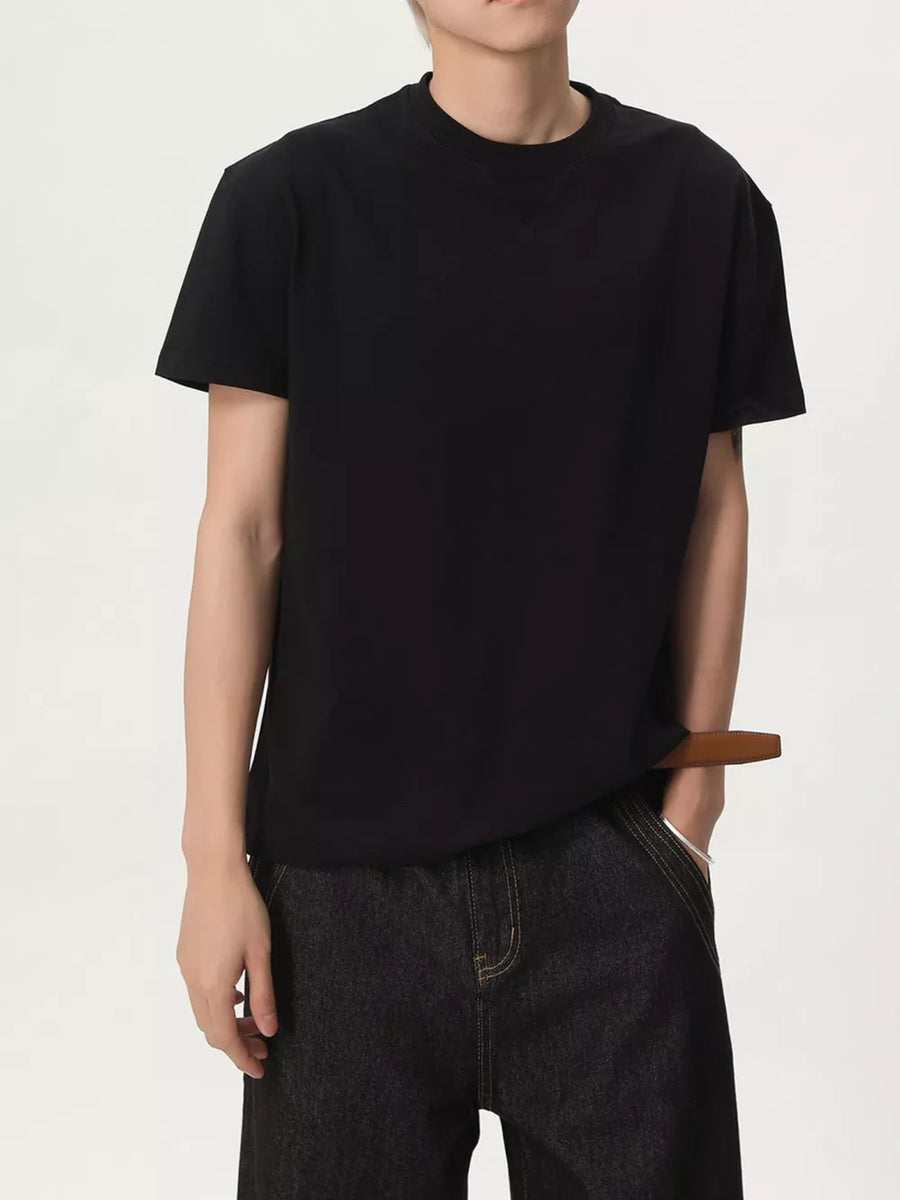 Black cotton spandex casual tee with round neck and short sleeves.