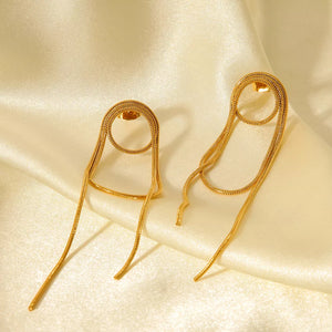 earrings in Gold with gold-plated and long