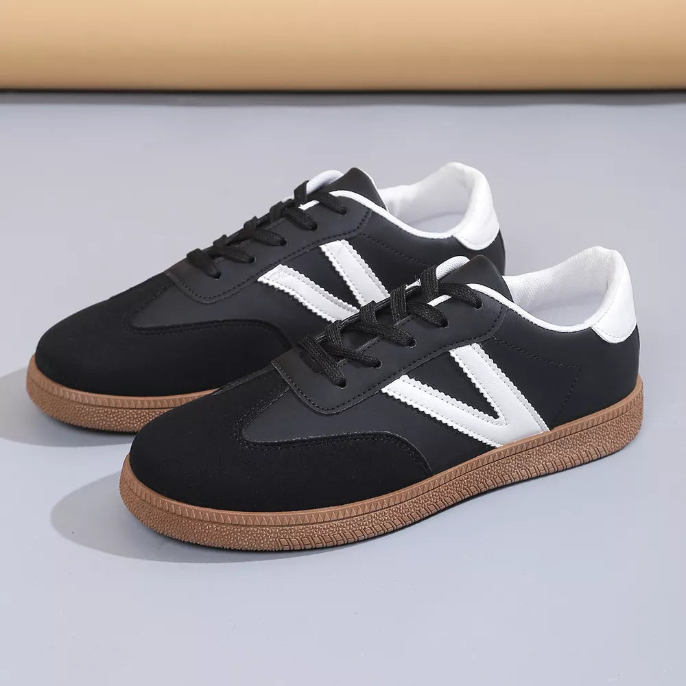 White Round Toe Lace Up Sneakers