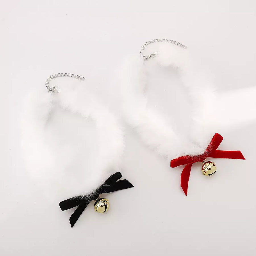 choker necklace in Black with plush trim and choker