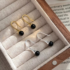 earrings in gold featuring platinum-plated and teardrop fit