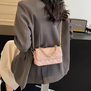 Quilted Chain Strap Crossbody Bag option 5