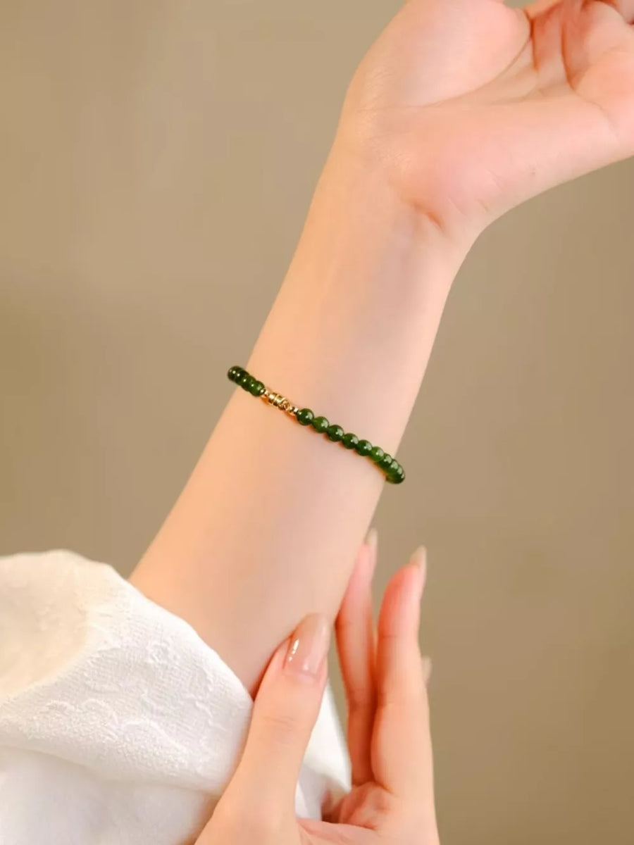 bracelet in dark green