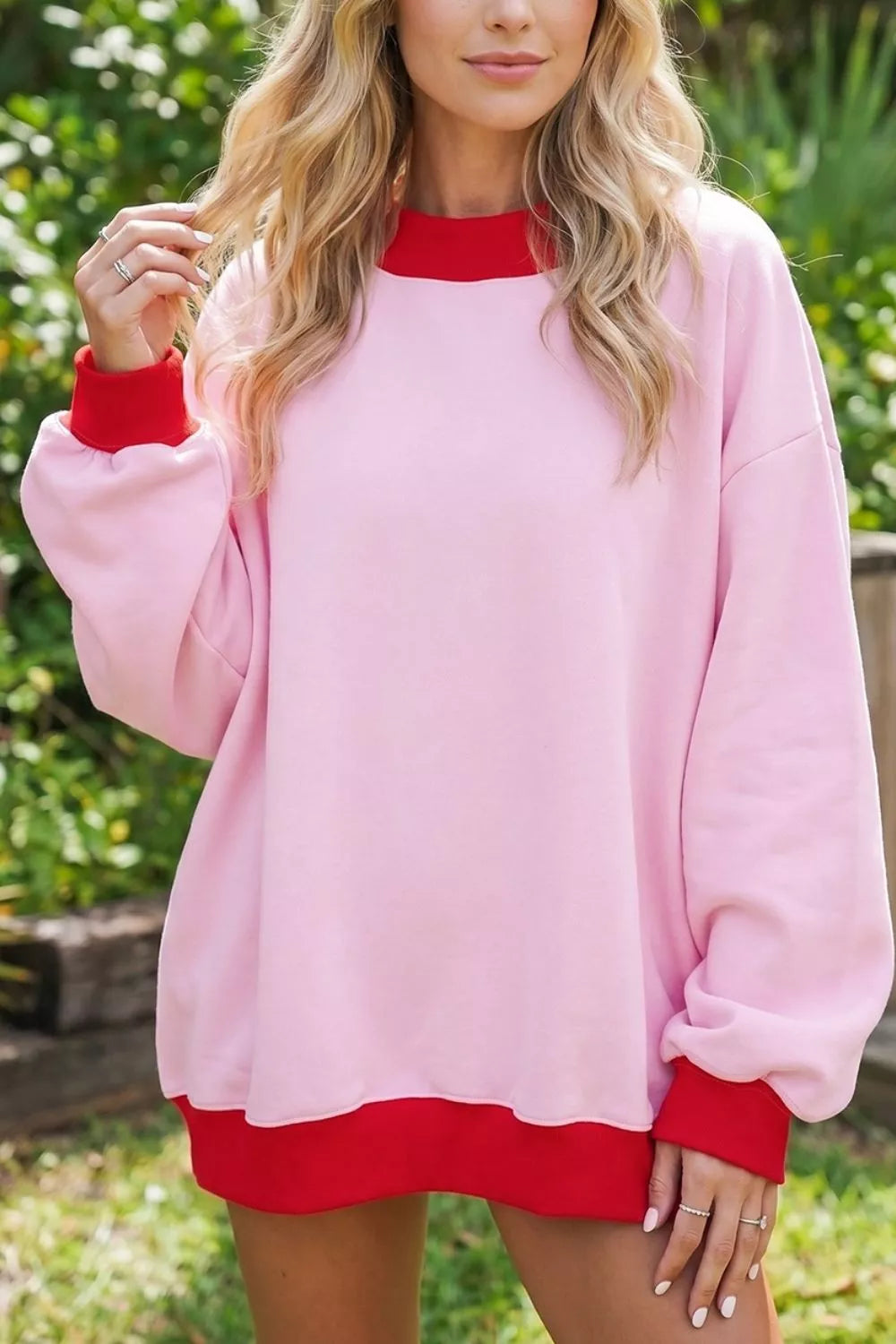 light pink sweatshirt with color-block and crew neck