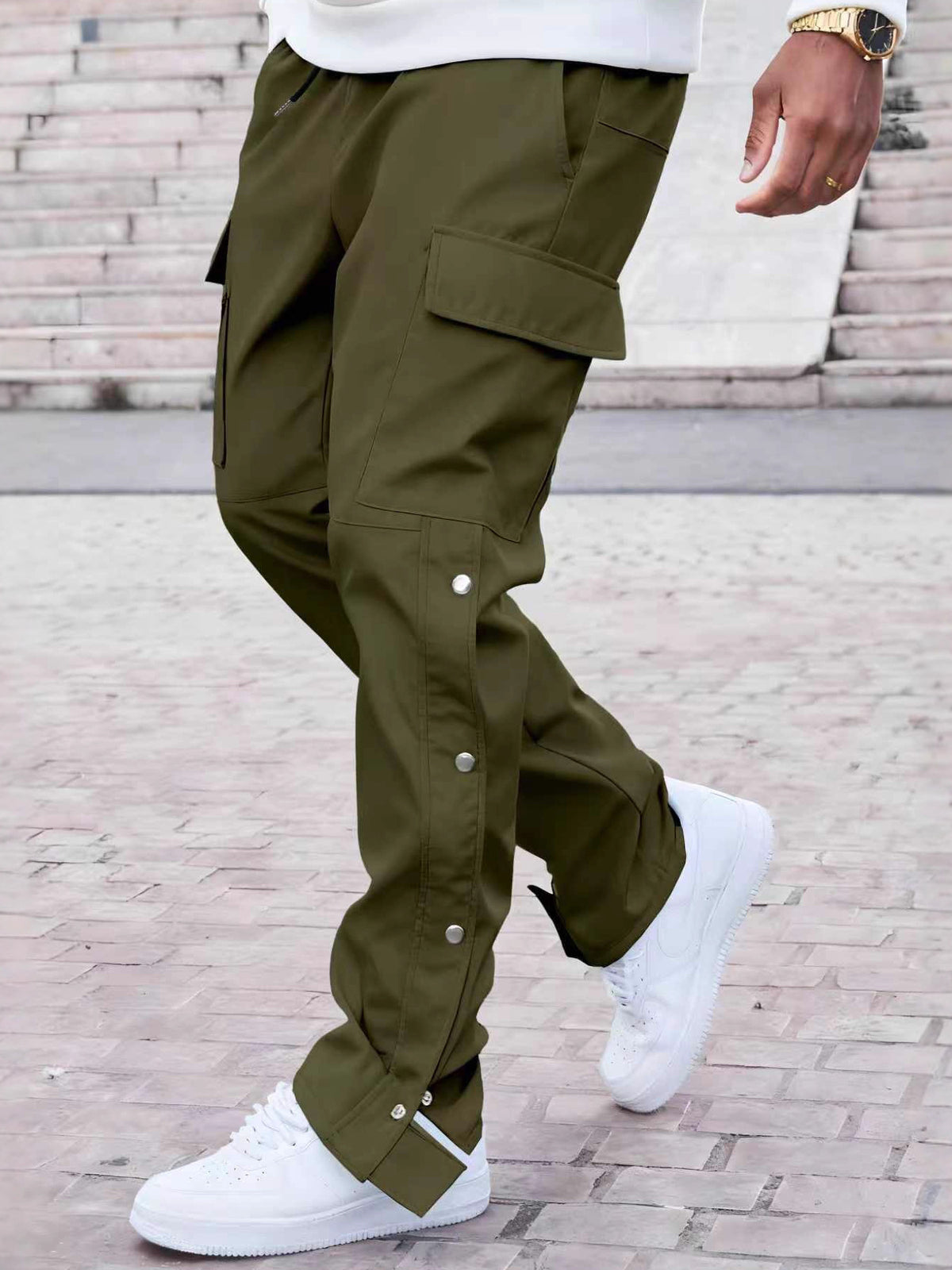 95%polyester,5%spandex Care instructions: Machine wash cold cargo pants in Gray with relaxed silhouette
