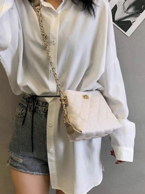 White quilted pu leather crossbody bag with gold chain strap