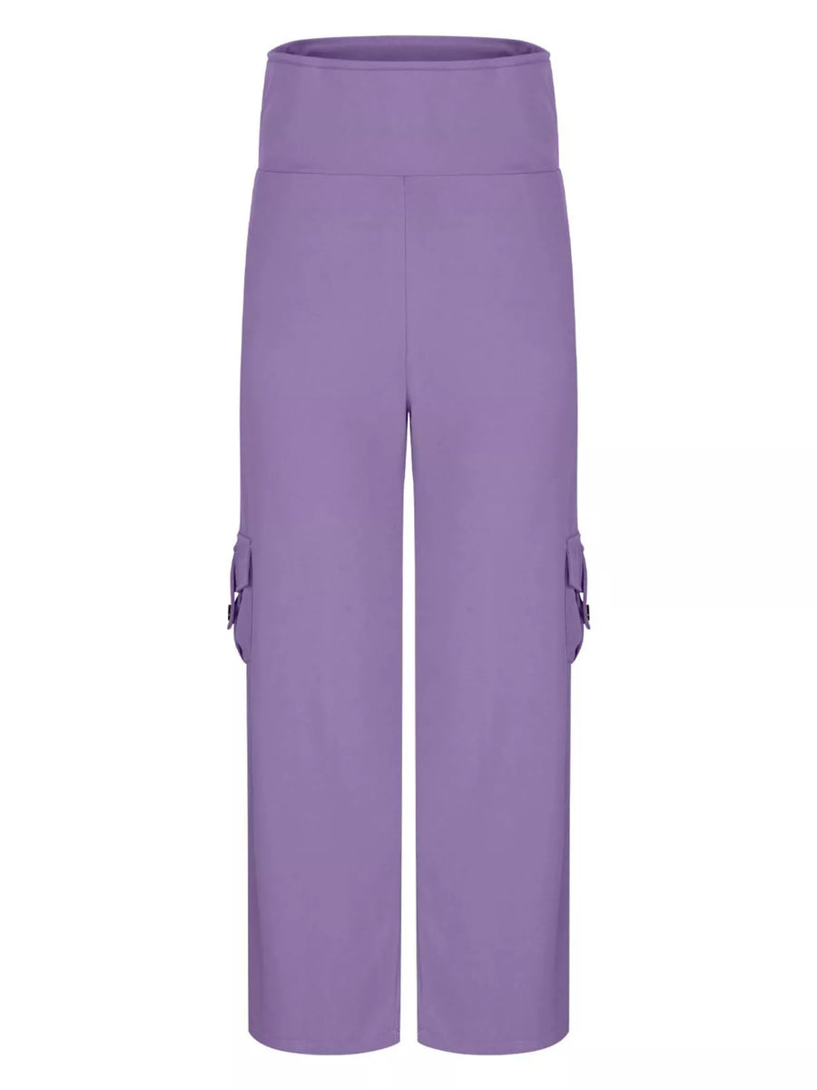 Purple high-waisted yoga pants with cargo pockets and a flared silhouette.