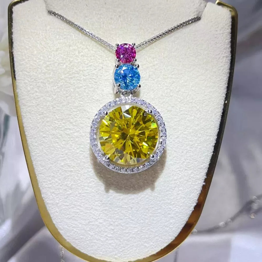 Platinum-Plated,925 sterling silver,Moissanite Carat weight: 11 necklace in blue with pendant silhouette