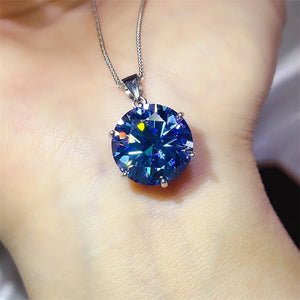 10 Carat Moissanite 925 Sterling Silver Ring And Necklace Set in deep blue with faceted gemstone