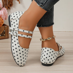 黑斑点 Mary Jane flats
