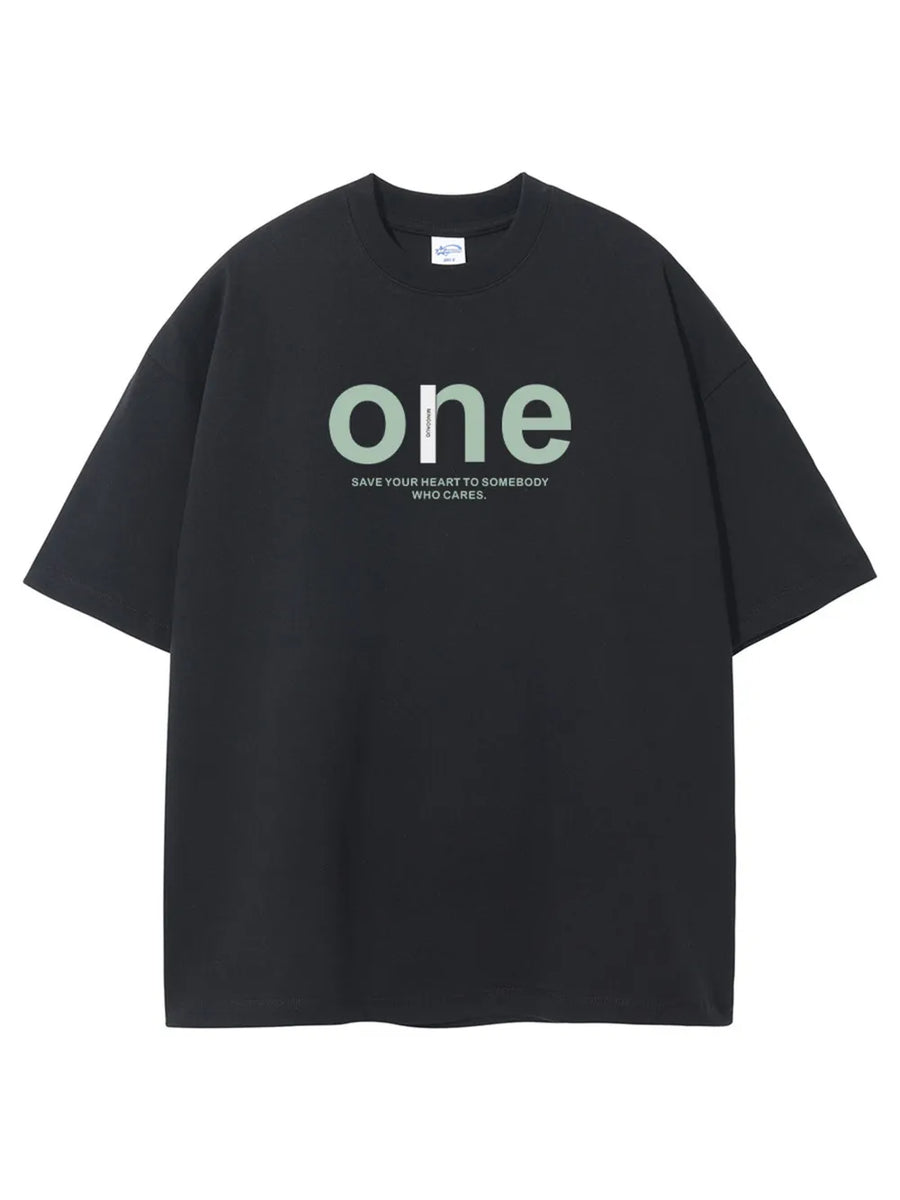 Black oversized graphic t-shirt with crew neck and cotton fabric.