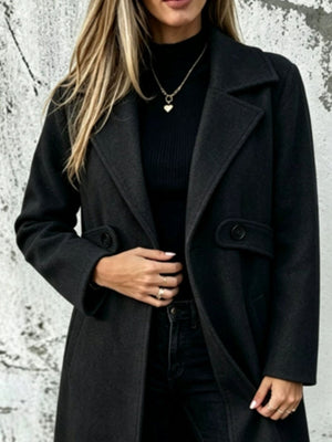 overcoat in camel with pocketed and knee-length