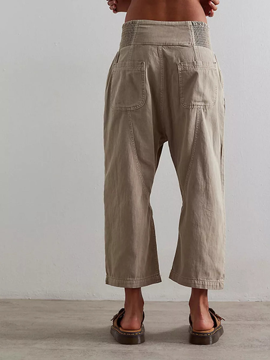wide-leg jeans in Khaki with washed and cropped