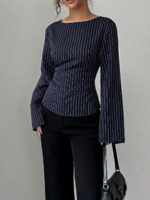 blouse in Burgundy with peplum and waist-length