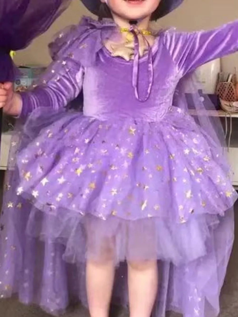 lavender dress with star-print and round neck