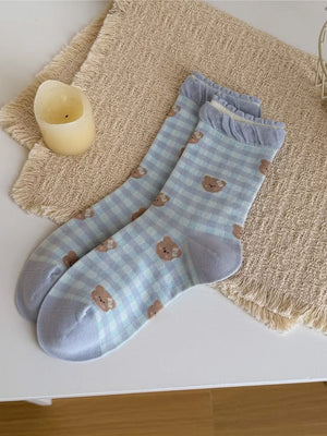 socks featuring motif in White with cotton Imported Size &amp texture