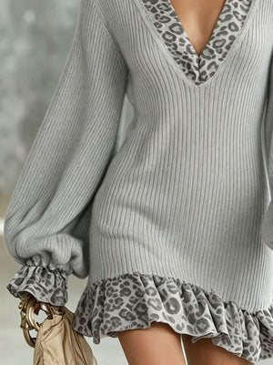 Cream fitted sweater dress with v-neck