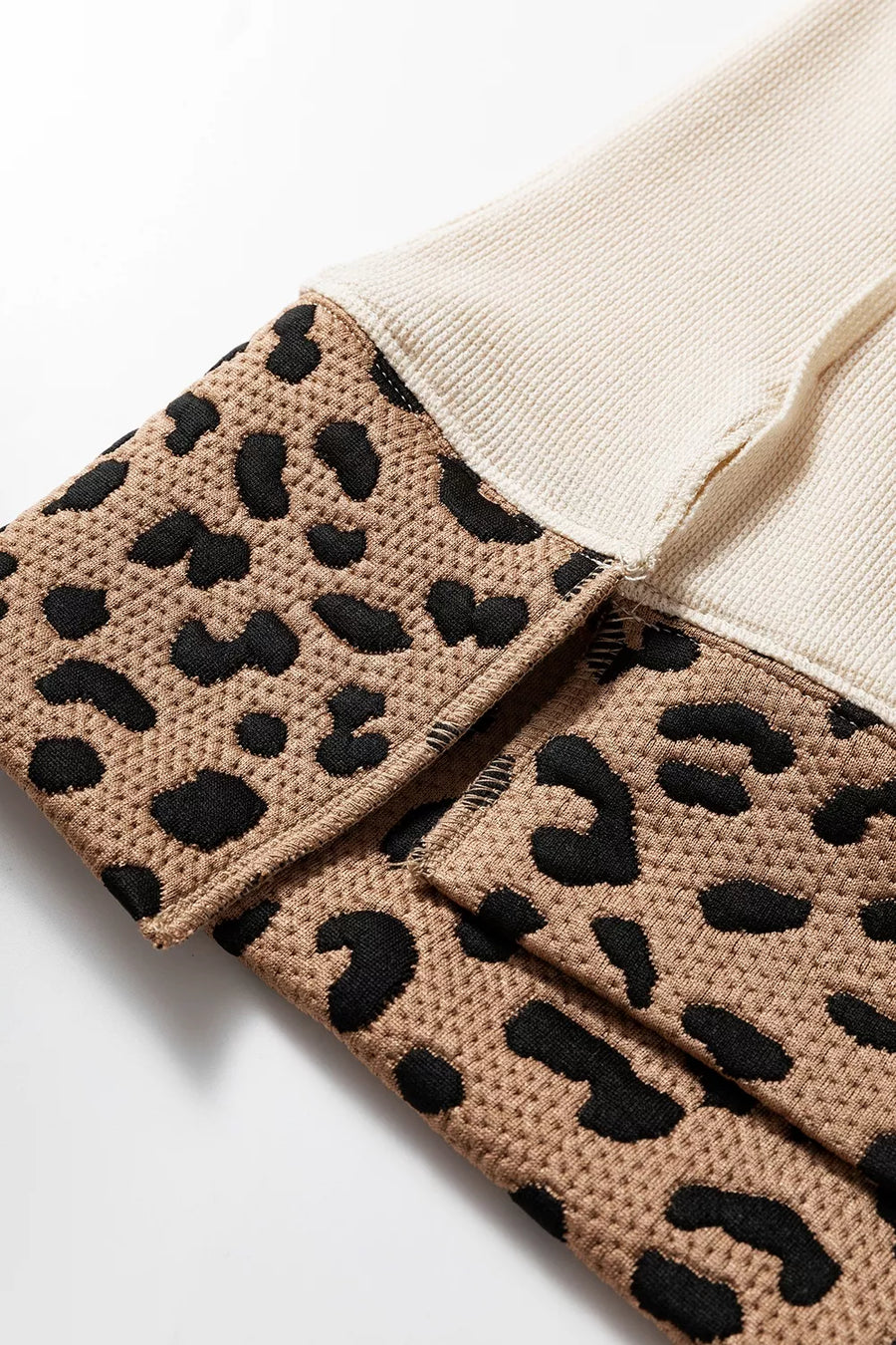Contrast Leopard Star Patchwork Sweatshirt option 6