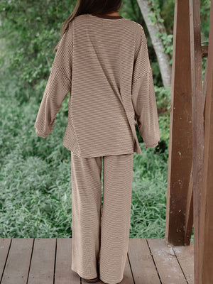 pajama set in Pink with striped and two-piece