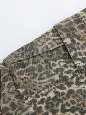 capris in dark brown with leopard-print and pocketed