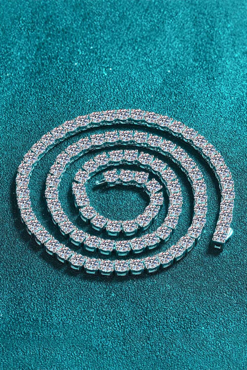 Diamond tennis necklace in silver 925 sterling silver with sparkling stones