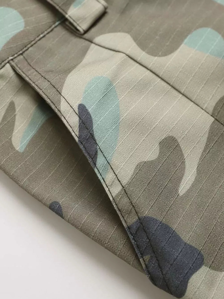 Green Camouflage, Men's Star Camouflage Cargo Capris in Green Camouflage