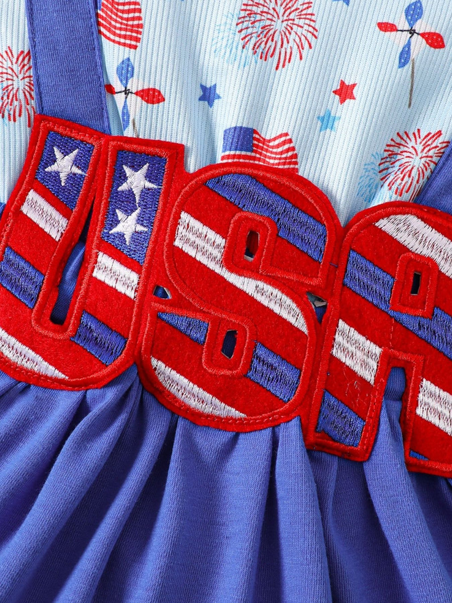 Baby cotton dress with USA embroidery and patriotic print.