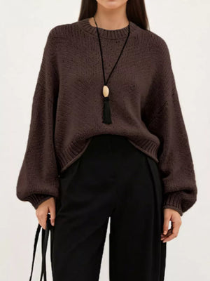 Black oversized pullover sweater with crew neck
