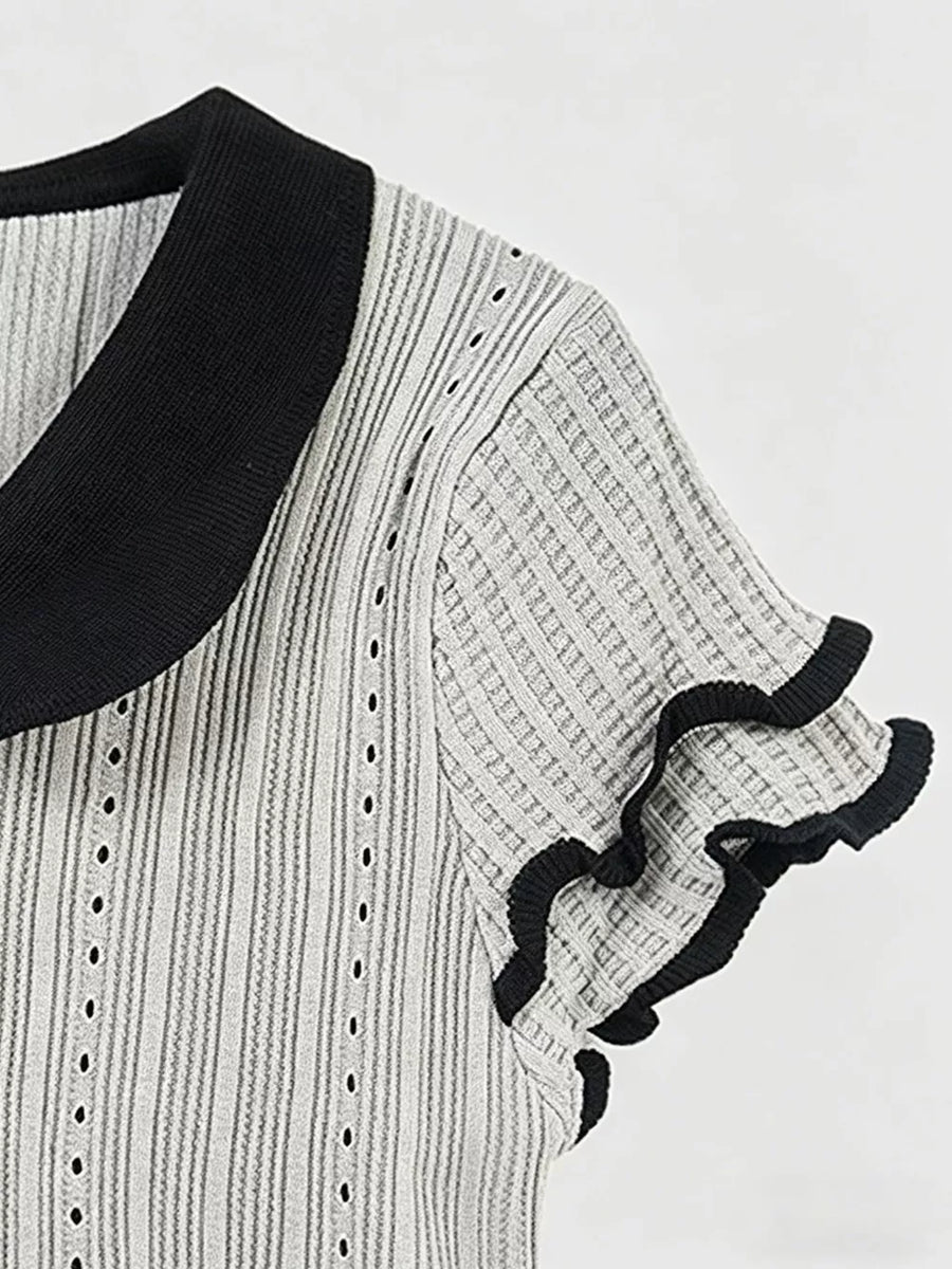 Gray maternity t-shirt with black collar and ruffled sleeves