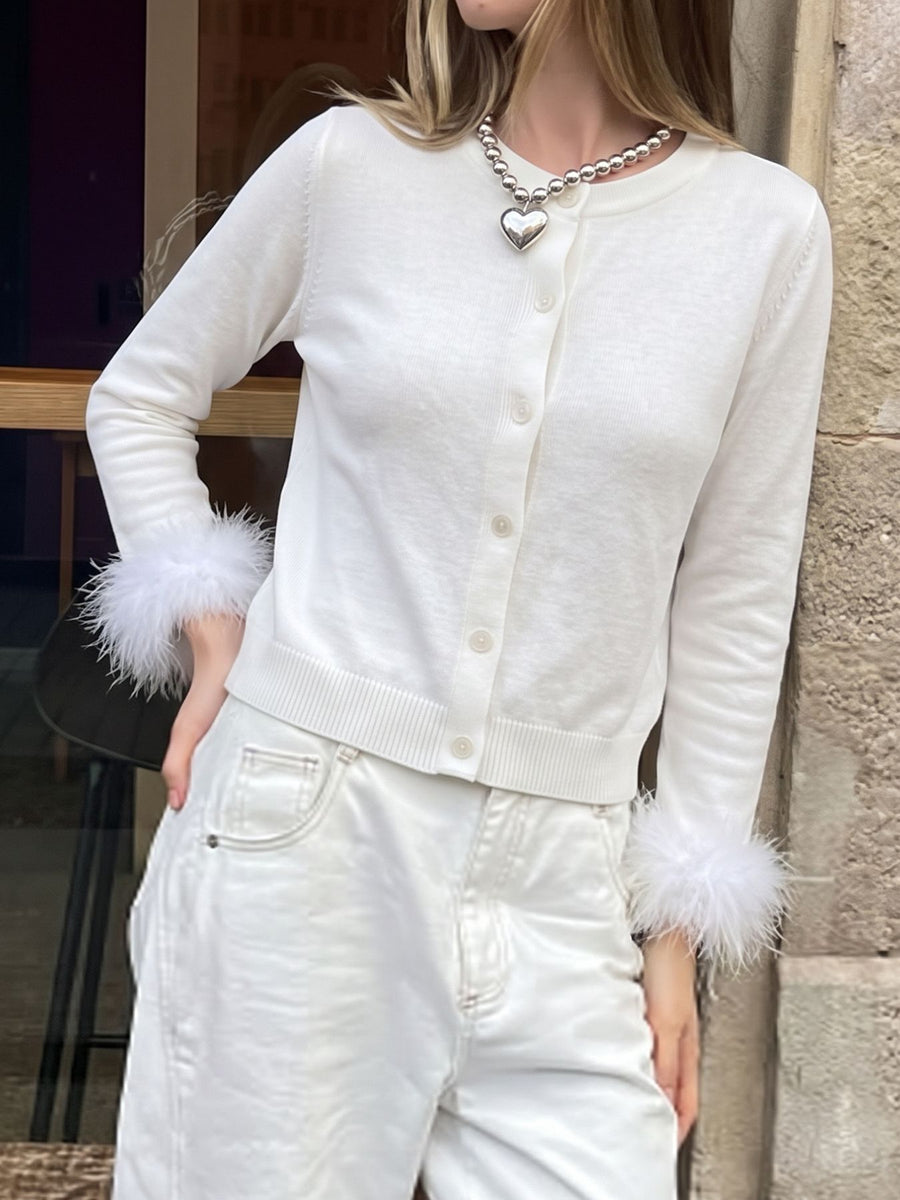 50% viscose, 28% polyester, 22% polyamide Care instructions: Machine wash cold cardigan in White with regular silhouette