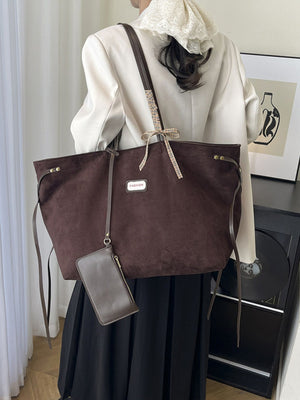 tote in Chocolate