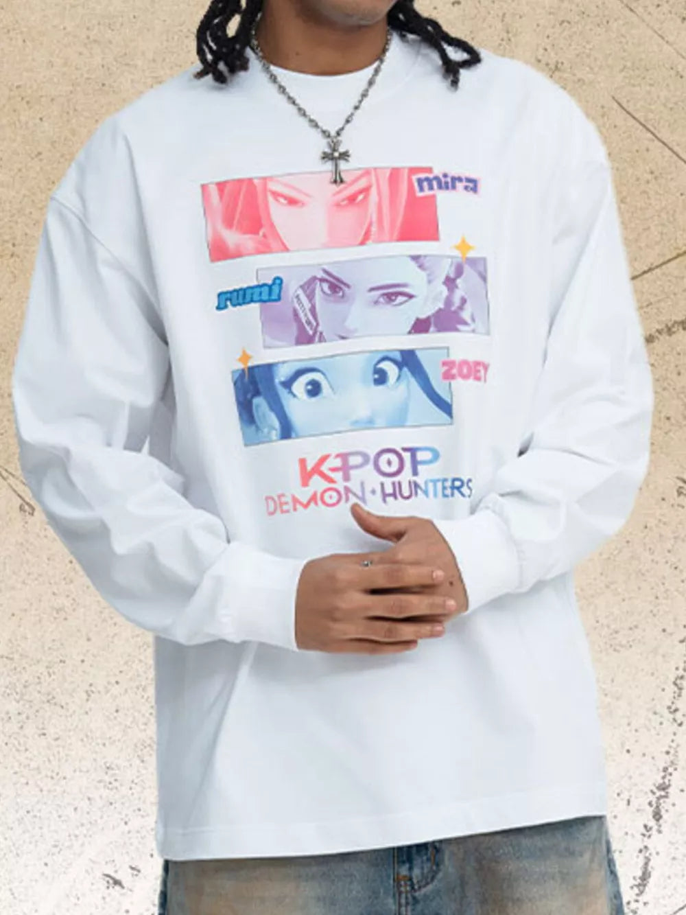 White Crew-neck Graphic Top