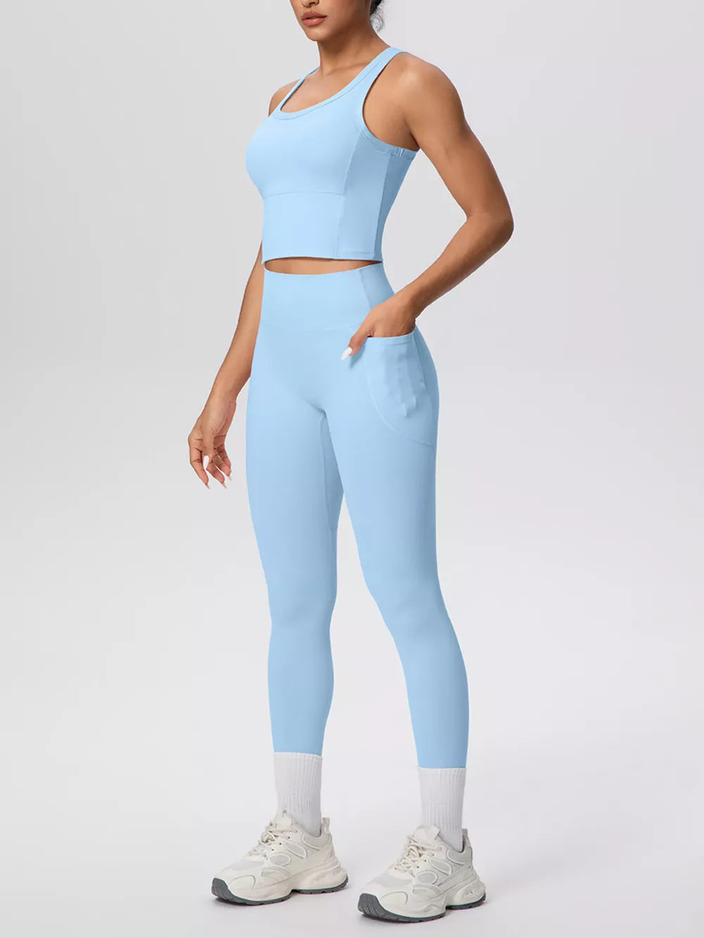 athletic tank in Brown with pocketed and cropped