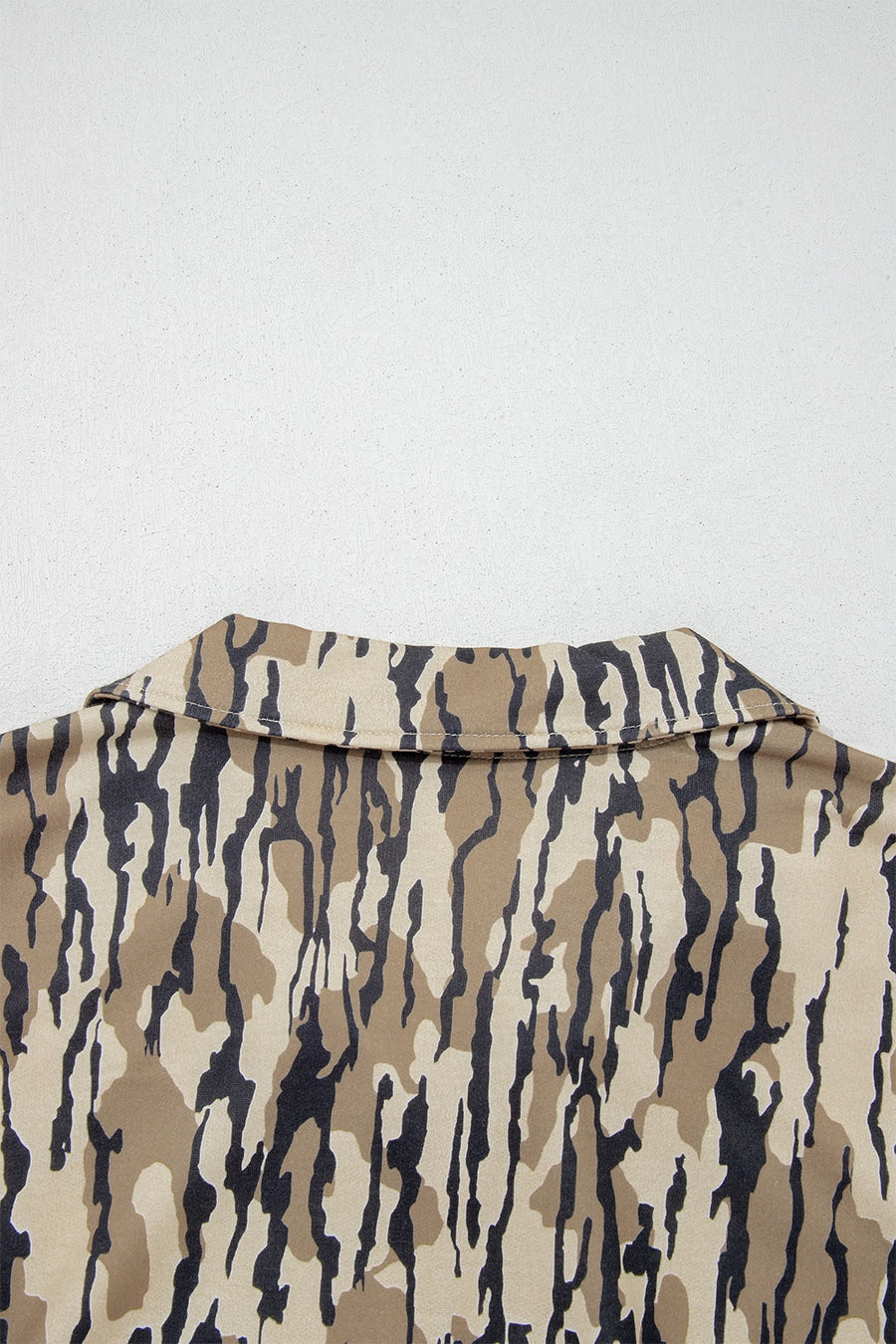 Camouflage Zipper Collar Front Pocket Sweatshirt in Khaki with pocketed