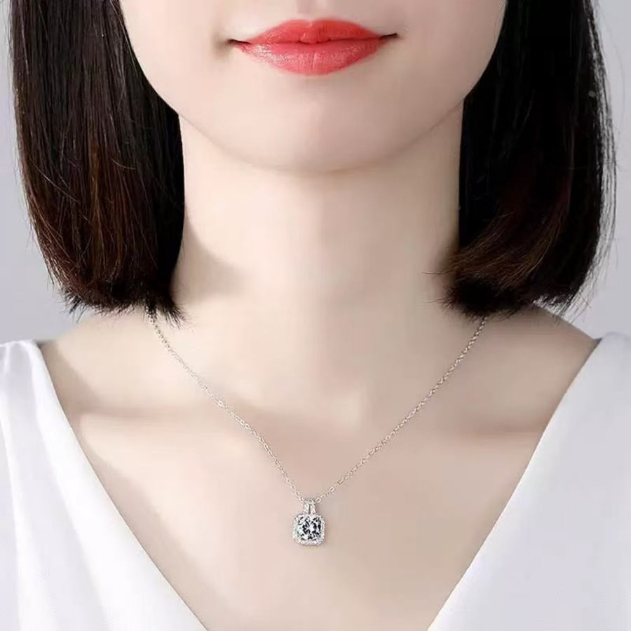 1 Carat Moissanite 925 Sterling Silver Pendant Necklace in silver with moissanite stone