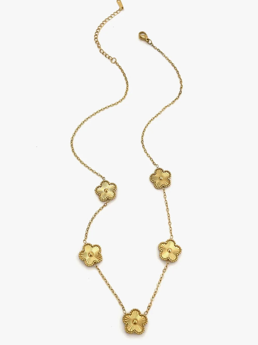 18K necklace in gold with straight silhouette